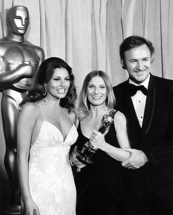 Unedited 1972 Oscars Photo – Take a Closer Look!