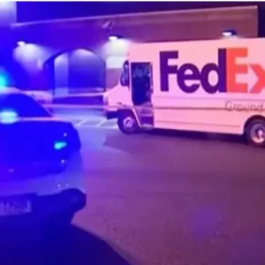 FedEx Driver Robbed During Delivery Shoots Back And Kills Robber