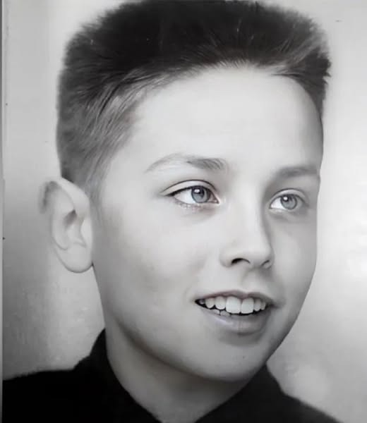 Can You Guess Who He Is?: The Early Struggles of a Famous Actor From Troubled Childhood to Hollywood Icon!