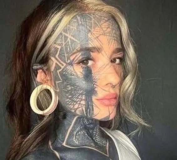 Mom with over 800 tattoos dubbed a freak