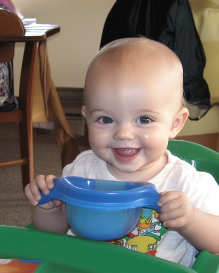 Mom Installs Baby Monitor in Sons Room and Gets Scared When She Sees Movement There!