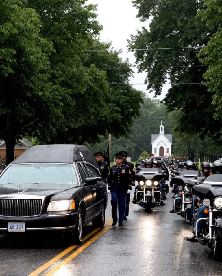 53 Bikers Show Up to Honor a Vietnam Veteran Who Was Going to Be Cremated Alone