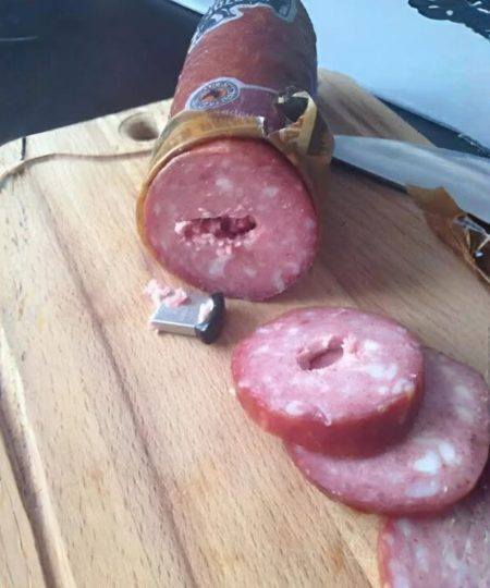I found a flash drive in a regular sausage: at first I thought the flash drive had accidentally ended up in the food until I checked its contents.
