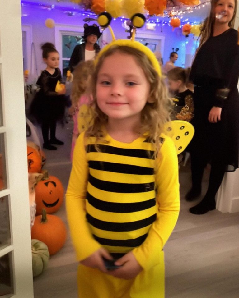 I Helped Collect Halloween Costumes for Kids at a Childrens Shelter, and It Changed My Life in a Way I Never Imagined