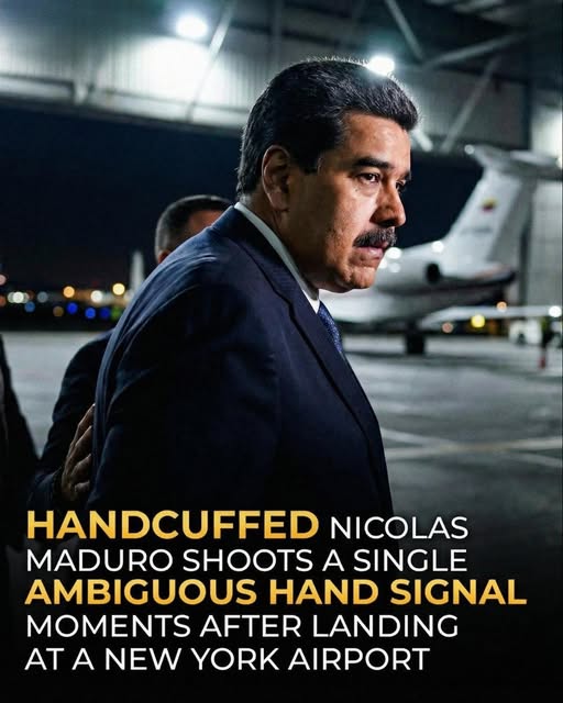 Nicolás Maduro and His Wife Arrive at a New York Airport Following Recent Developments
