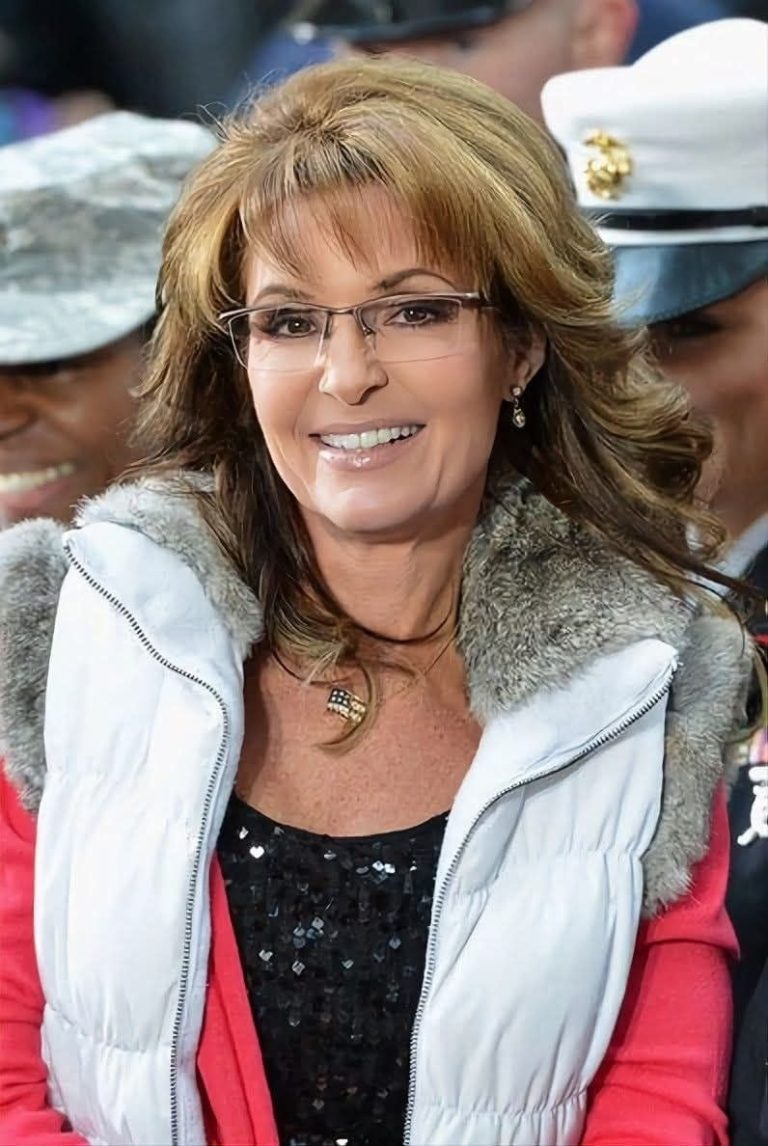 Sarah Palin, 61, Shows More Than She Wanted To!