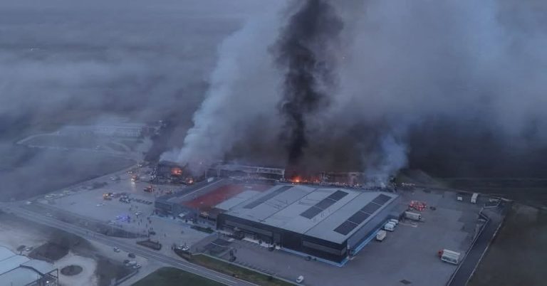 A few hours ago a big fire broke out in M… See more