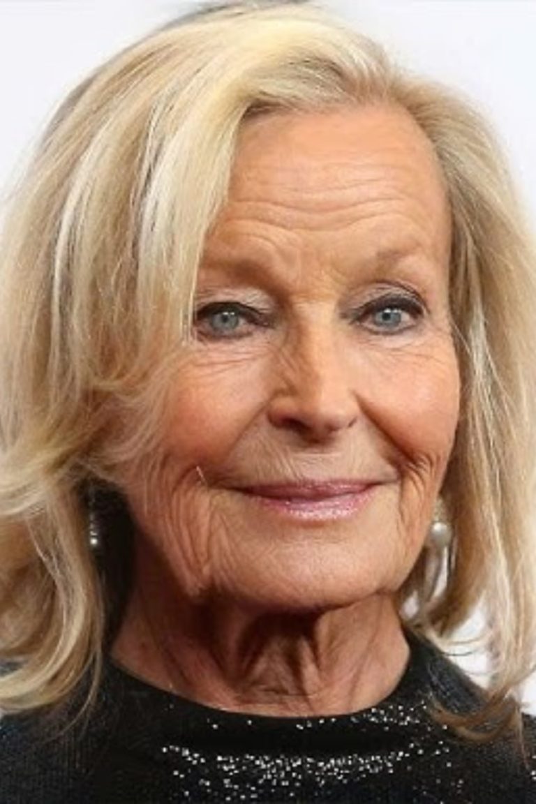 At 66, Bo Derek Radiates Confidence—and Fans Are Amazed (Photos)